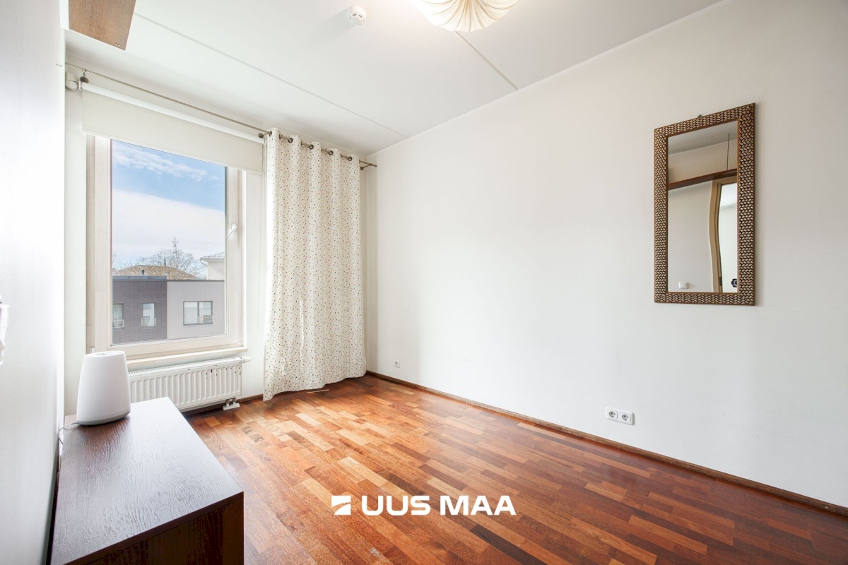 Tallinn, Kesklinna linnaosa, Ravi tn 7