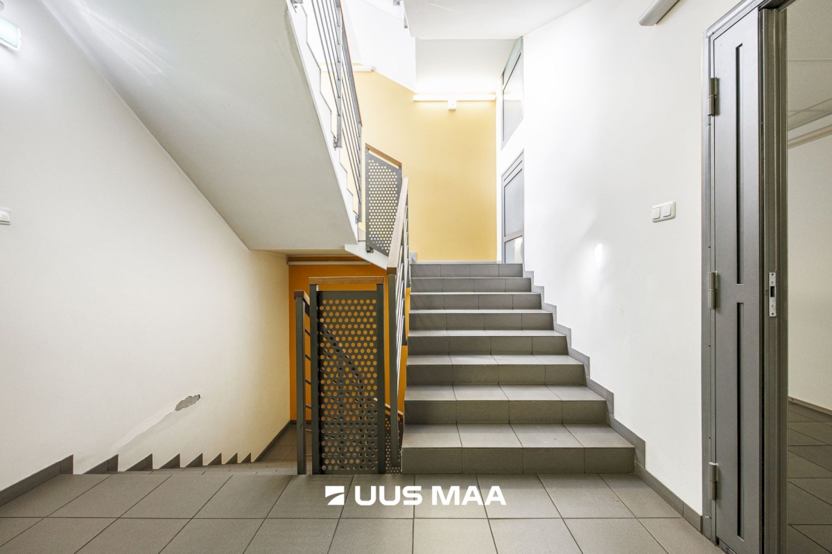 Tallinn, Kesklinna linnaosa, Ravi tn 7