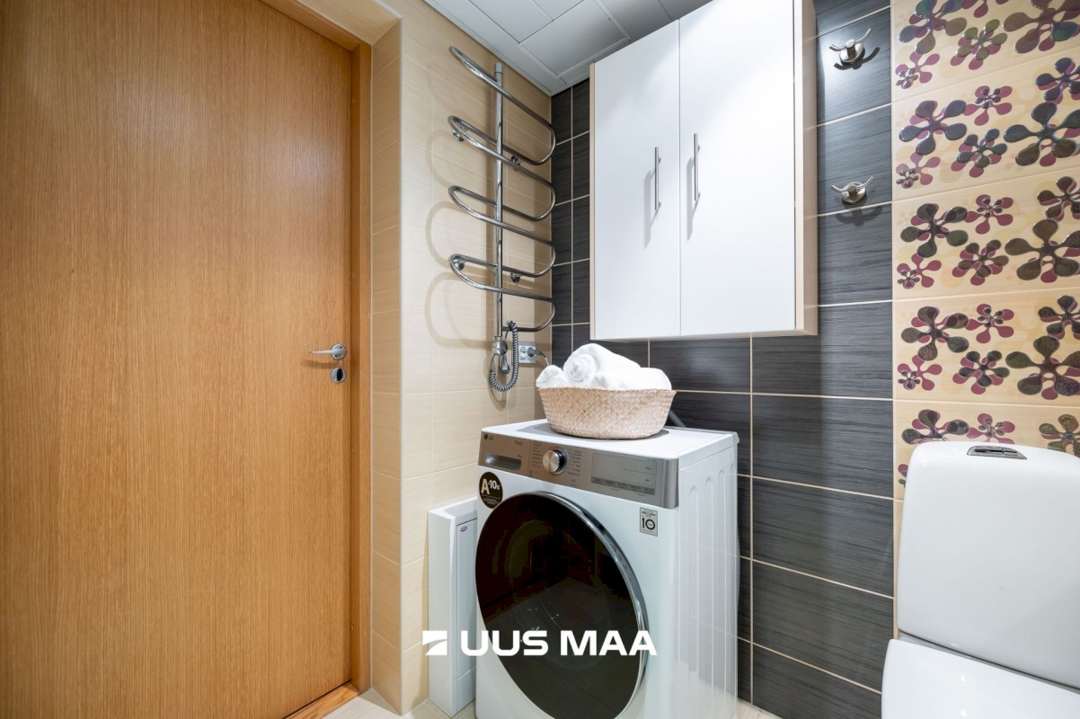 Tallinn, Kesklinna linnaosa, Kadriorg, Uuslinna 5