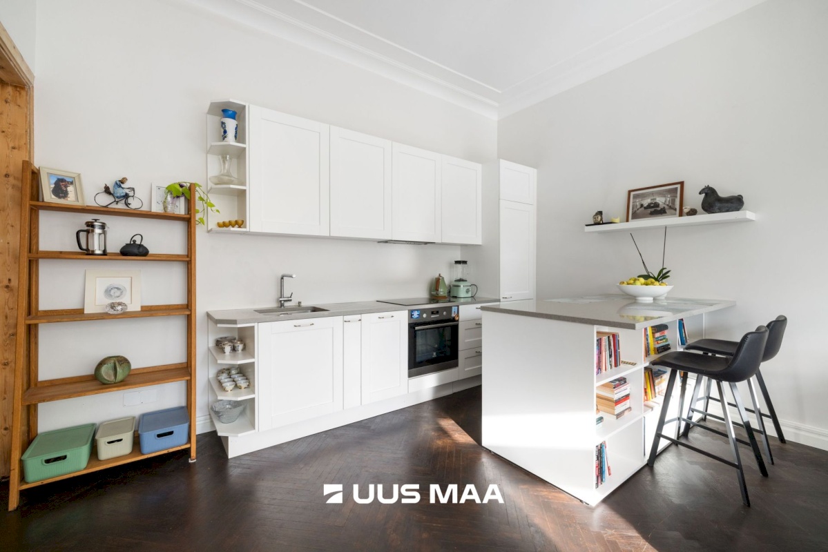 Tallinn, Kesklinna linnaosa, Kadriorg, Narva mnt 55