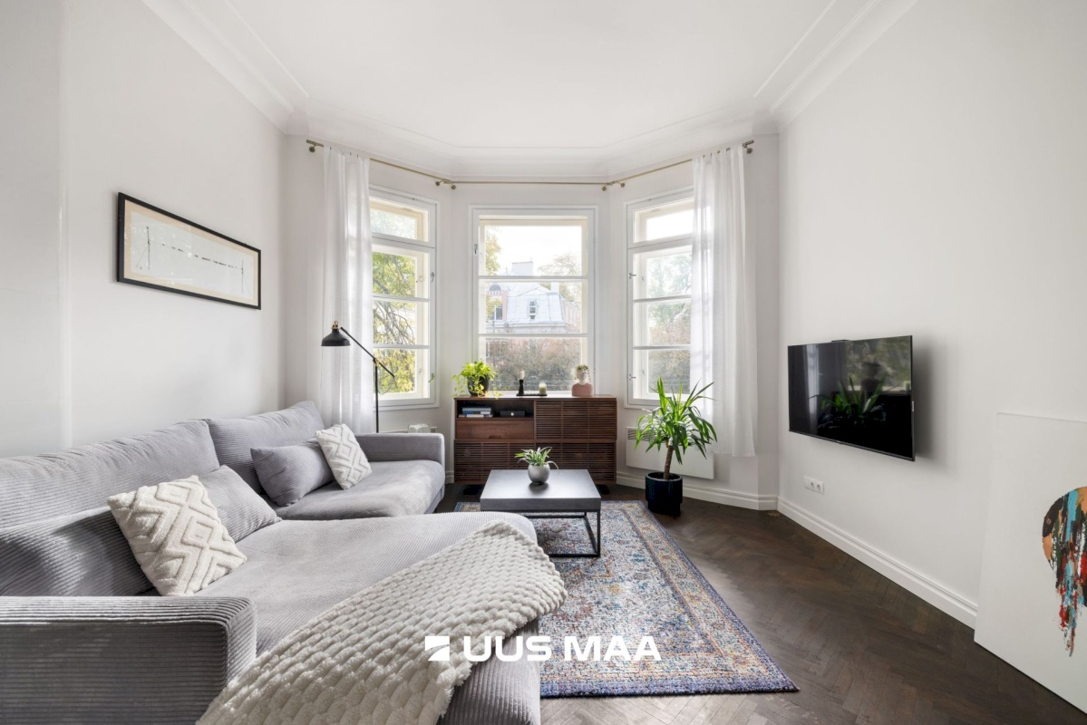 Tallinn, Kesklinna linnaosa, Kadriorg, Narva mnt 55