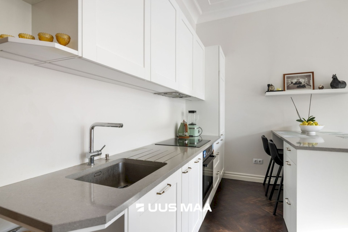 Tallinn, Kesklinna linnaosa, Kadriorg, Narva mnt 55