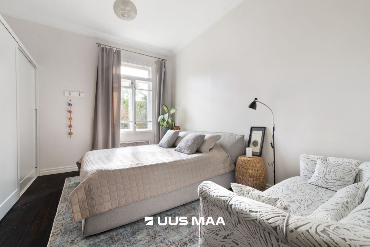 Tallinn, Kesklinna linnaosa, Kadriorg, Narva mnt 55