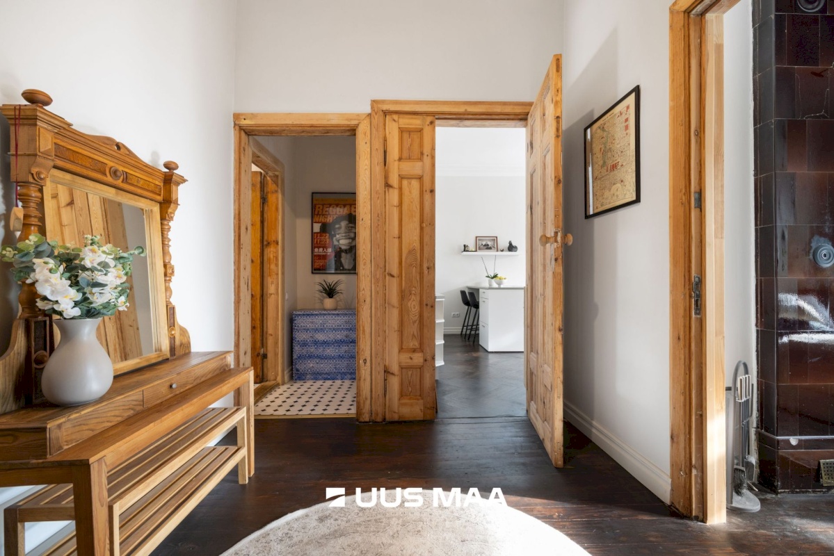 Tallinn, Kesklinna linnaosa, Kadriorg, Narva mnt 55