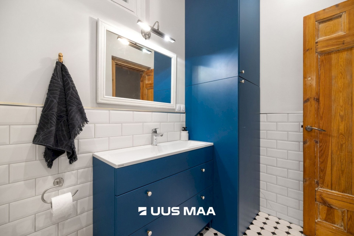 Tallinn, Kesklinna linnaosa, Kadriorg, Narva mnt 55