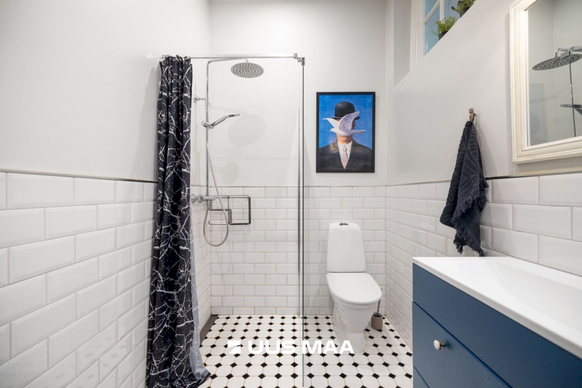 Tallinn, Kesklinna linnaosa, Kadriorg, Narva mnt 55