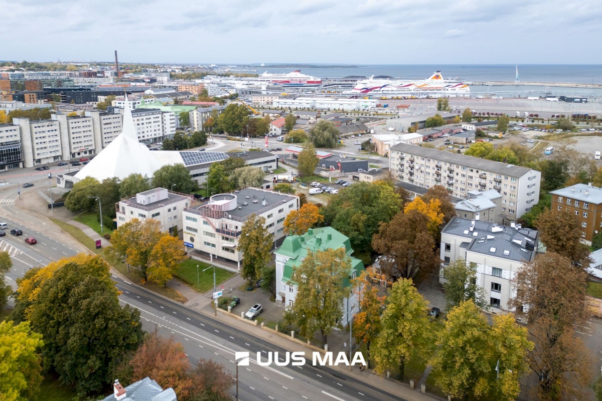 Tallinn, Kesklinna linnaosa, Kadriorg, Narva mnt 55