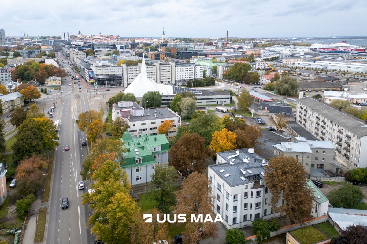 Tallinn, Kesklinna linnaosa, Kadriorg, Narva mnt 55