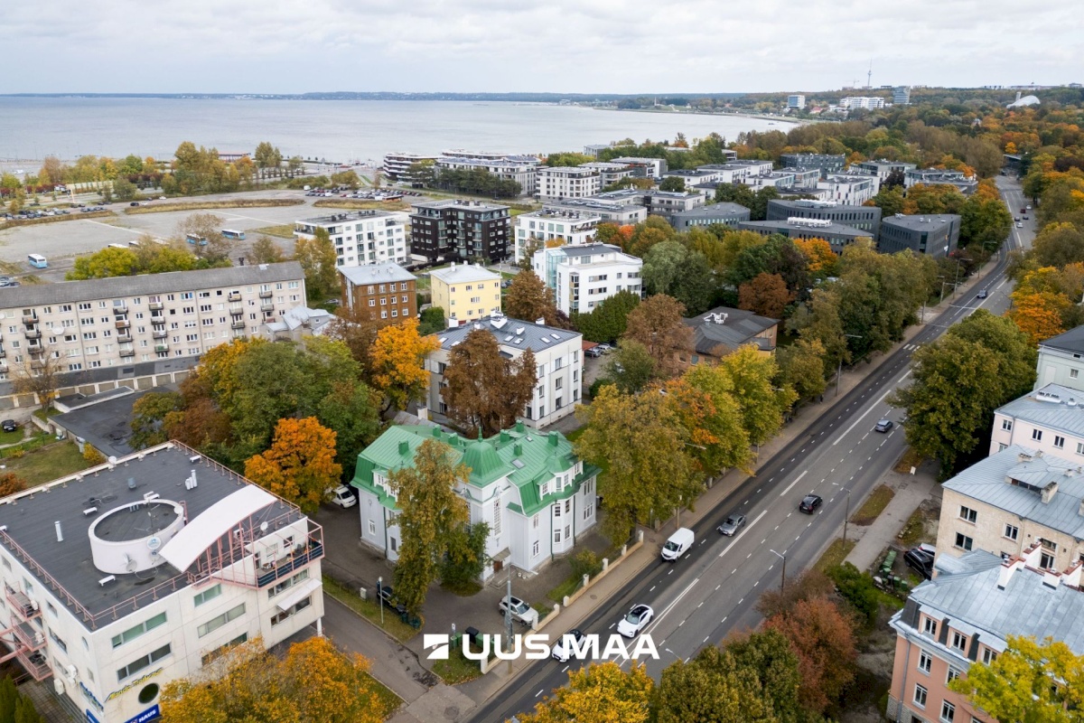 Tallinn, Kesklinna linnaosa, Kadriorg, Narva mnt 55