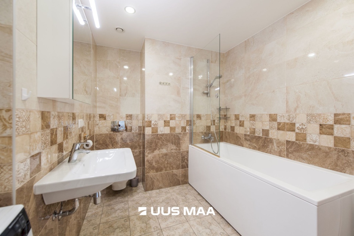 Tallinn, Lasnamäe linnaosa, Paevälja, Liikuri 41/1