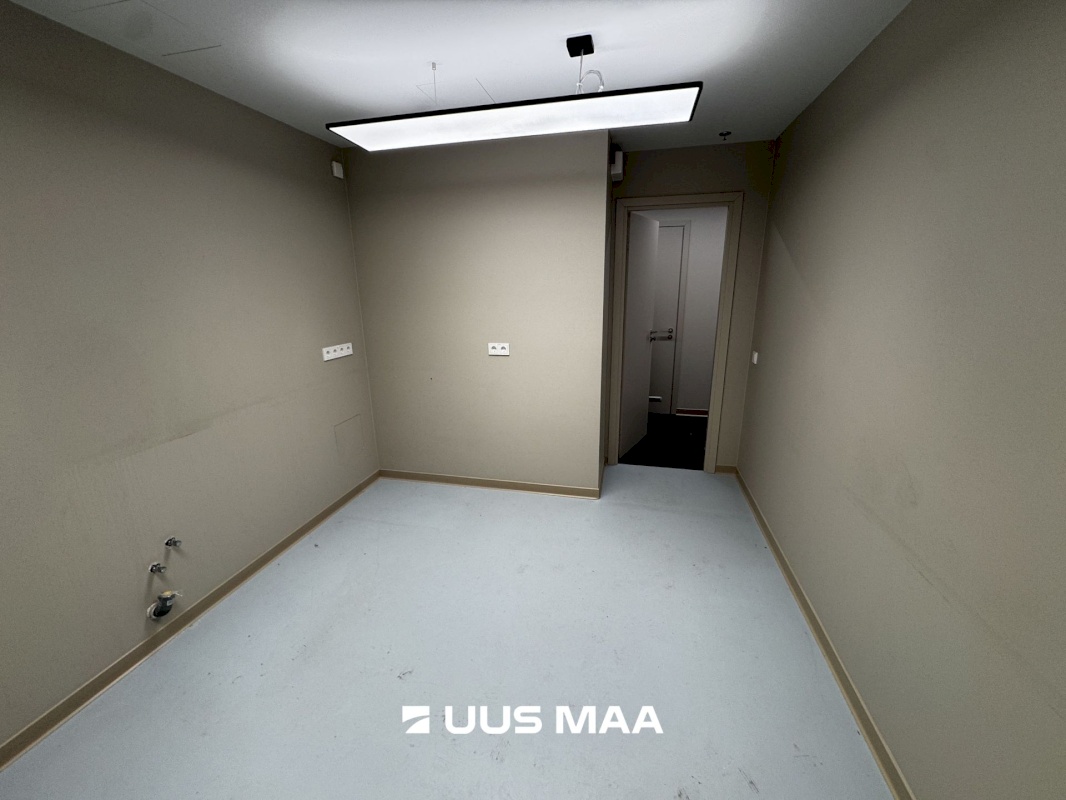 Tallinn, Kesklinna linnaosa, Pärnu mnt 113