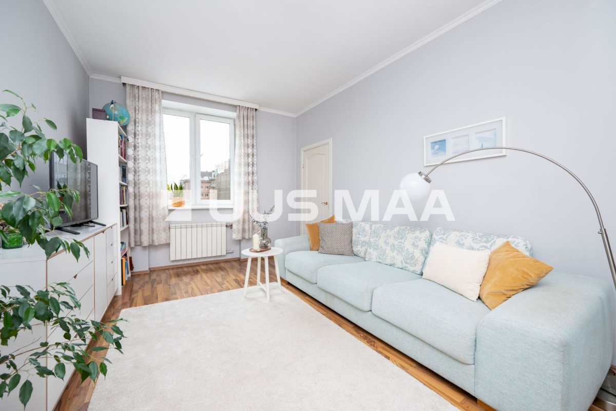 Tallinn, Kesklinna linnaosa, Raua, Narva mnt 14