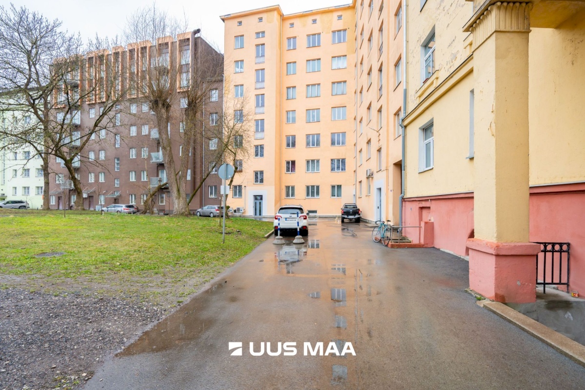 Tallinn, Kesklinna linnaosa, Raua, Narva mnt 14