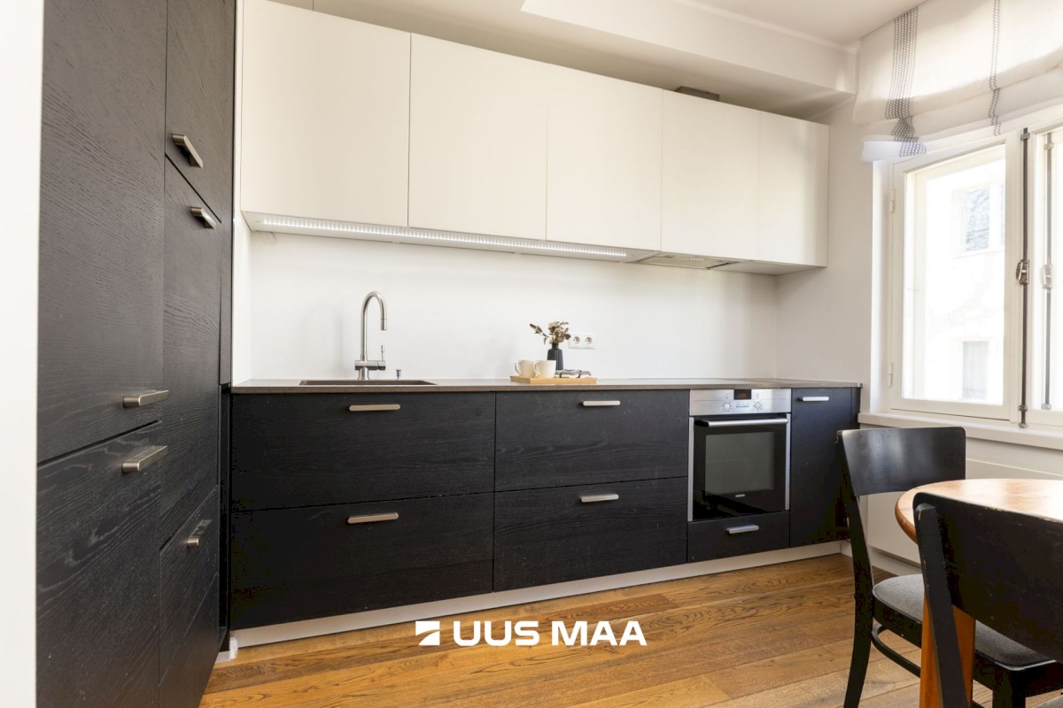 Tallinn, Kesklinna linnaosa, Kadriorg, F.J. Wiedemanni 11