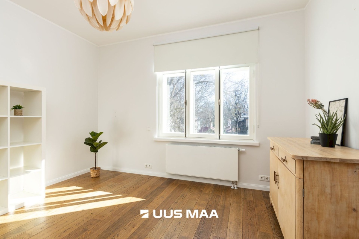 Tallinn, Kesklinna linnaosa, Kadriorg, F.J. Wiedemanni 11