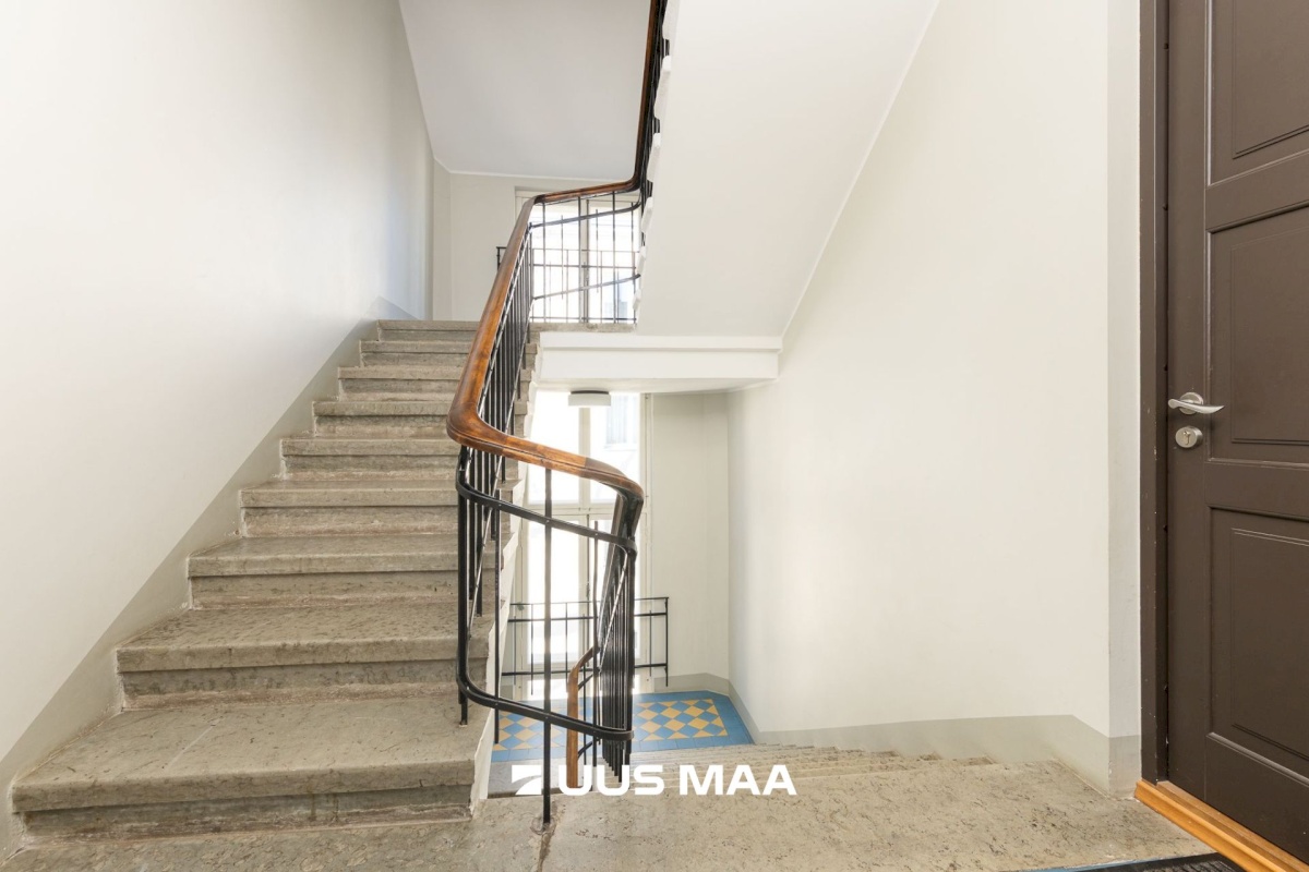 Tallinn, Kesklinna linnaosa, Kadriorg, F.J. Wiedemanni 11