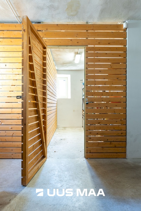 Tallinn, Kesklinna linnaosa, Kadriorg, F.J. Wiedemanni 11