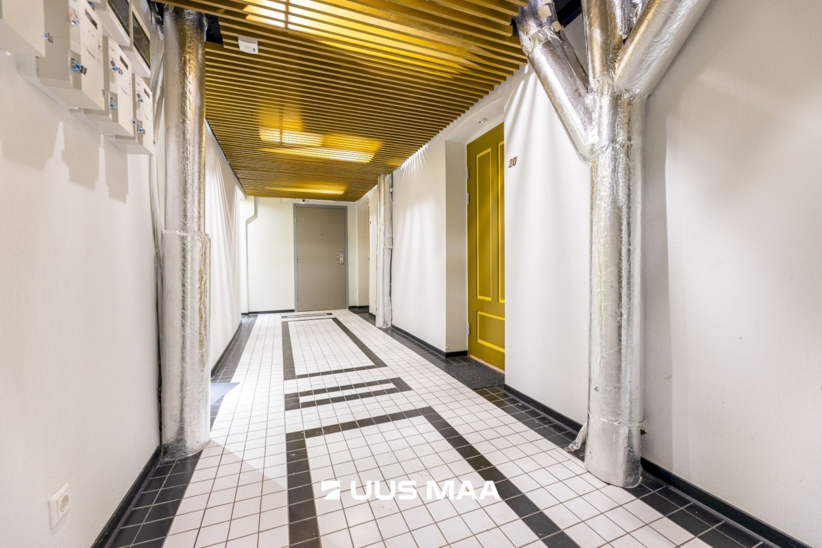 Tallinn, Põhja-Tallinna linnaosa, Kalamaja, Tööstuse 11/1