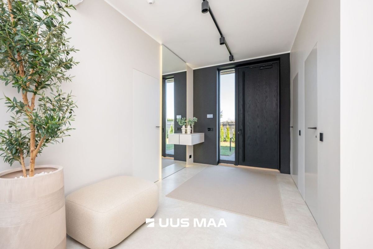 Rae vald, Peetri alevik, Hiiemäe põik 1