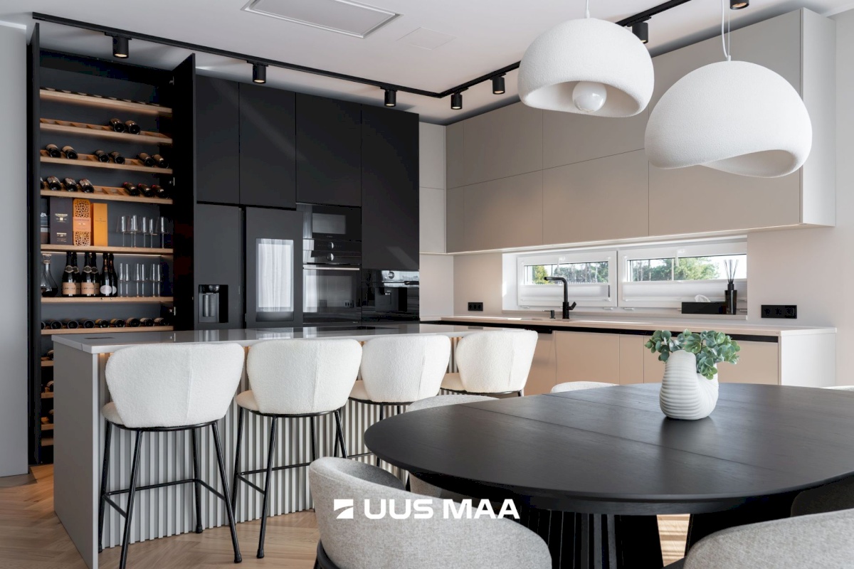 Rae vald, Peetri alevik, Hiiemäe põik 1