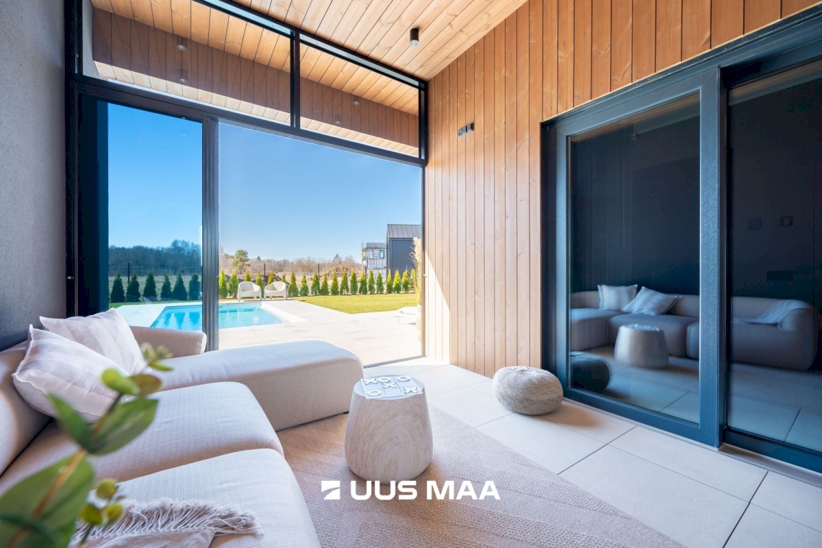 Rae vald, Järveküla, Hiiemäe põik 1