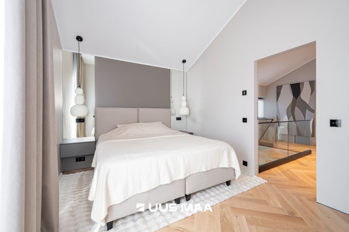 Rae vald, Järveküla, Hiiemäe põik 1