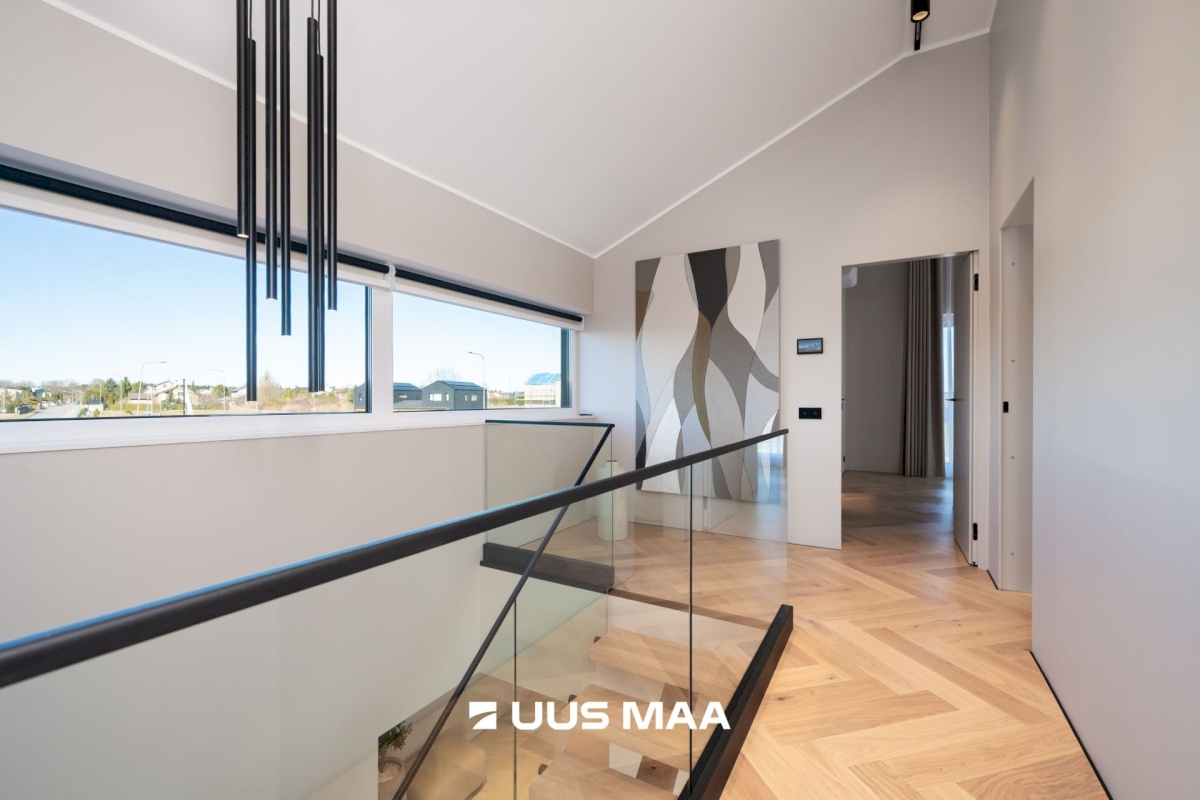 Rae vald, Järveküla, Hiiemäe põik 1