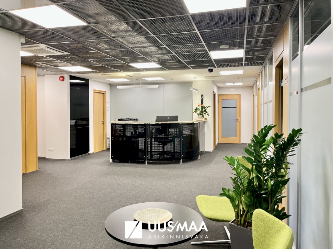 Tallinn, Kesklinna linnaosa, Estonia pst 9