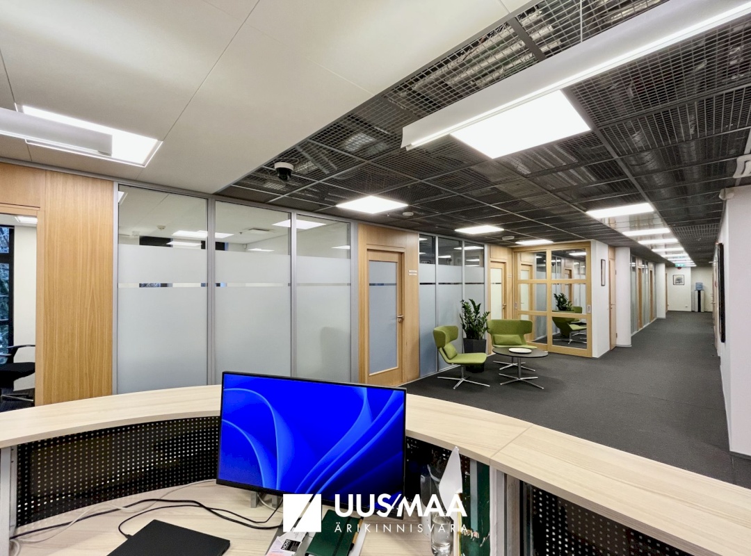 Tallinn, Kesklinna linnaosa, Estonia pst 9