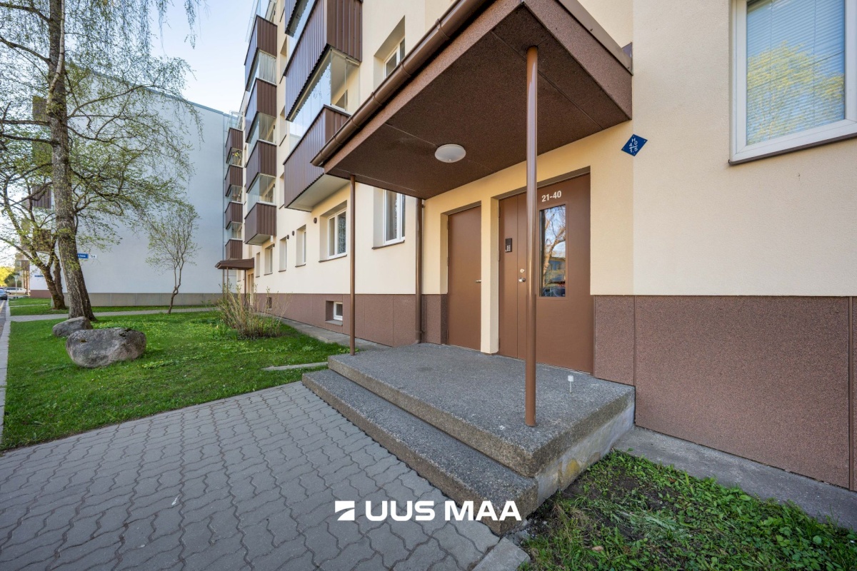 Tallinn, Mustamäe linnaosa, Ehitajate tee 56