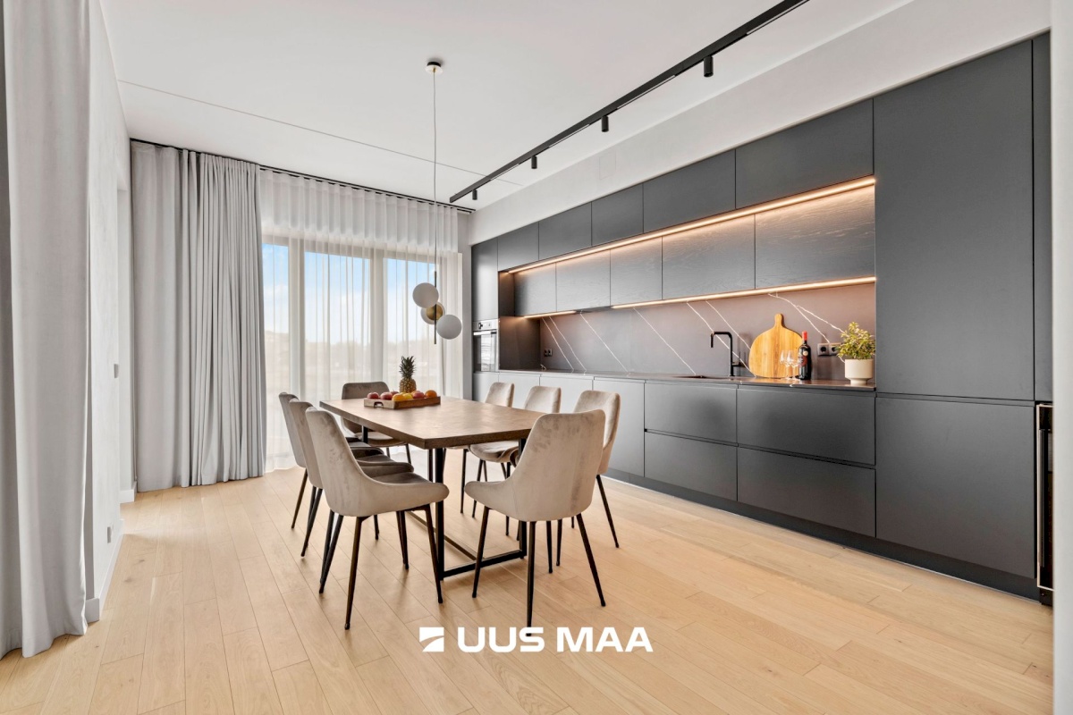 Tallinn, Põhja-Tallinna linnaosa, Kalamaja, Kalaranna 8/12