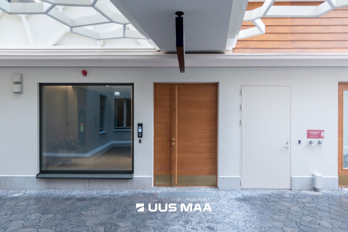 Tallinn, Nõmme linnaosa, Pärnu mnt 328