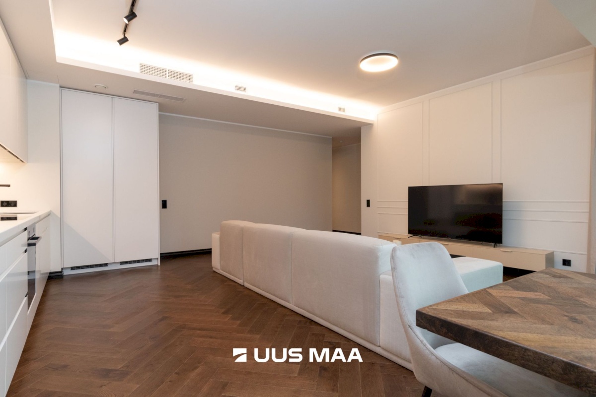 Tallinn, Nõmme linnaosa, Pärnu mnt 328