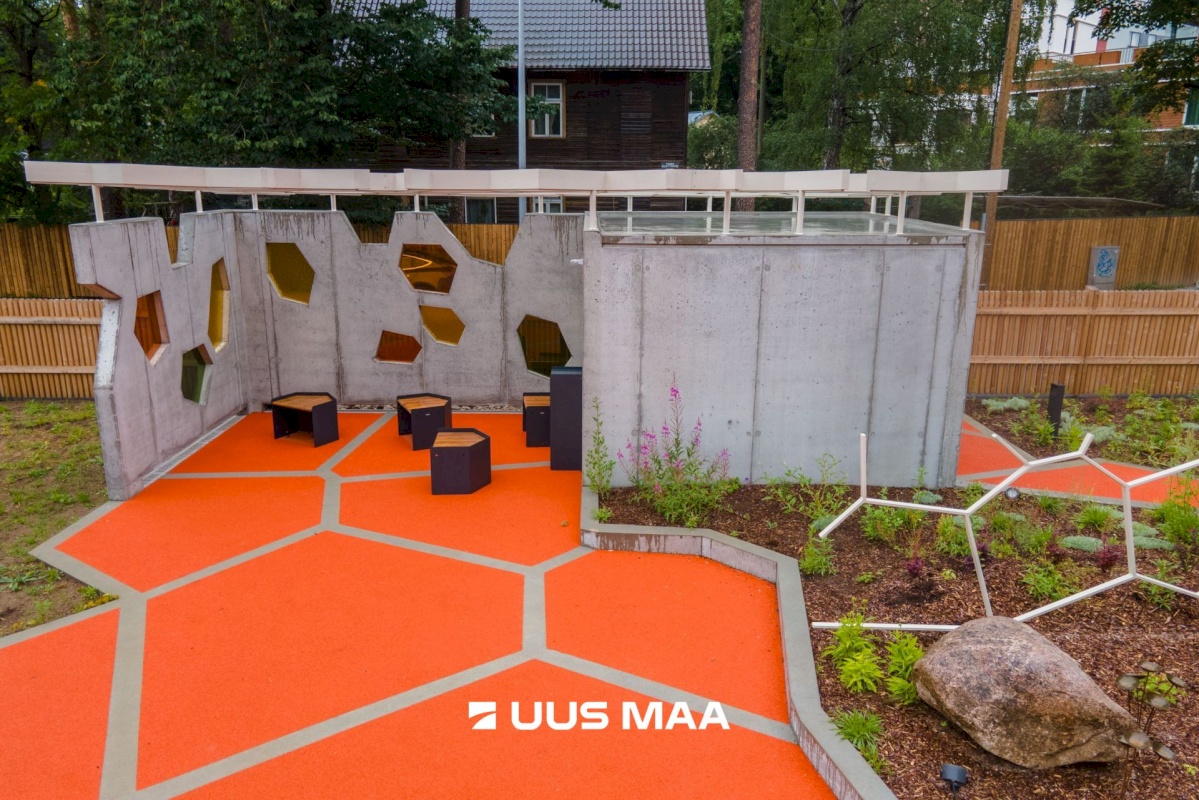 Tallinn, Nõmme linnaosa, Pärnu mnt 328