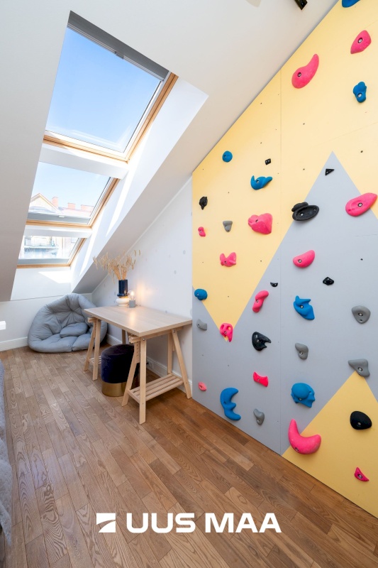 Tallinn, Põhja-Tallinna linnaosa, Kalamaja, Kopli 76a