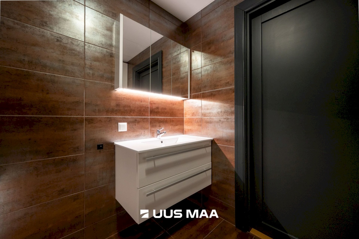 Tallinn, Põhja-Tallinna linnaosa, Kalamaja, Kopli 76a