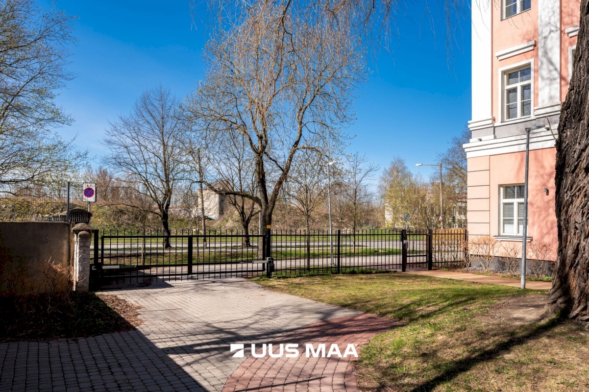 Tallinn, Põhja-Tallinna linnaosa, Kalamaja, Kopli 76a