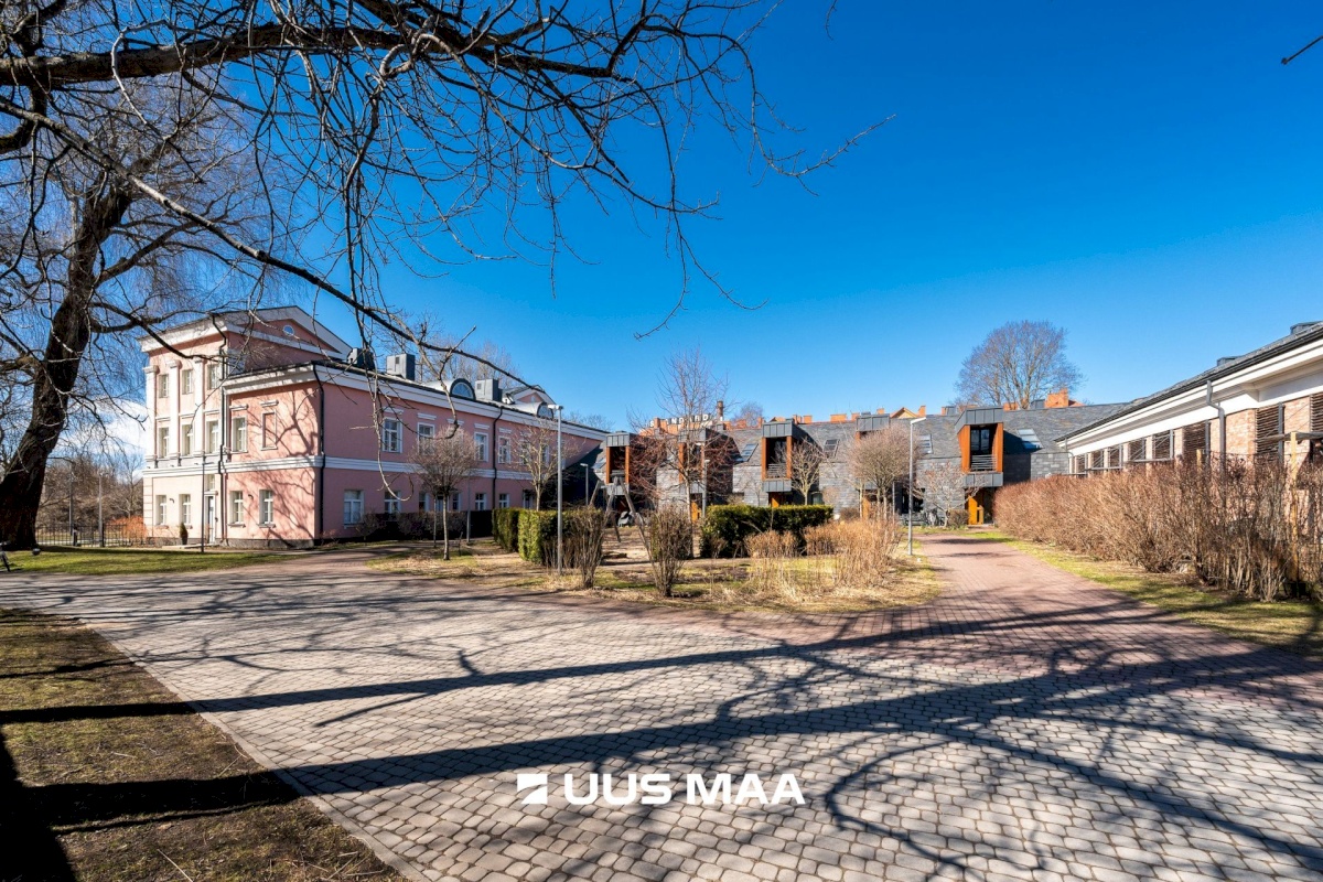 Tallinn, Põhja-Tallinna linnaosa, Kalamaja, Kopli 76a