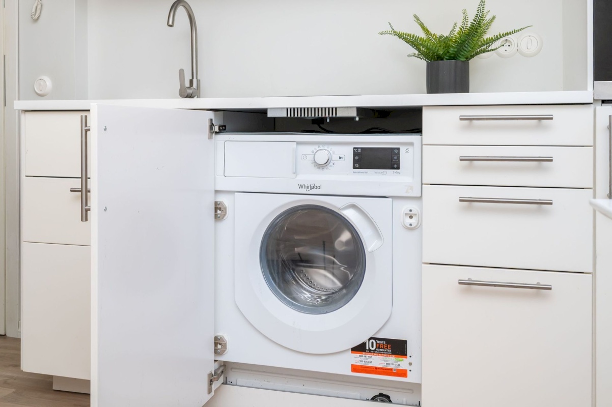 Tallinn, Kesklinna linnaosa, Uus Maailm, Luha 9