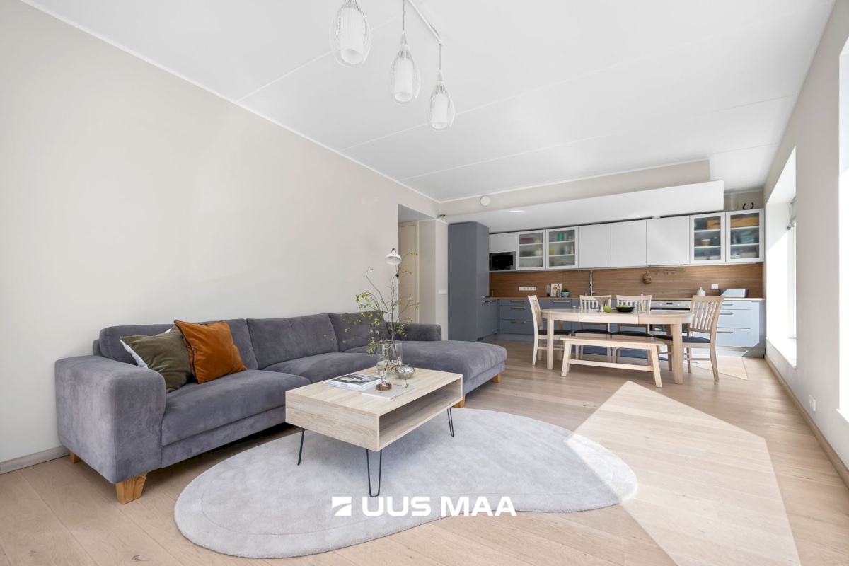 Tallinn, Kesklinna linnaosa, Kadriorg, Kiikri 2/1