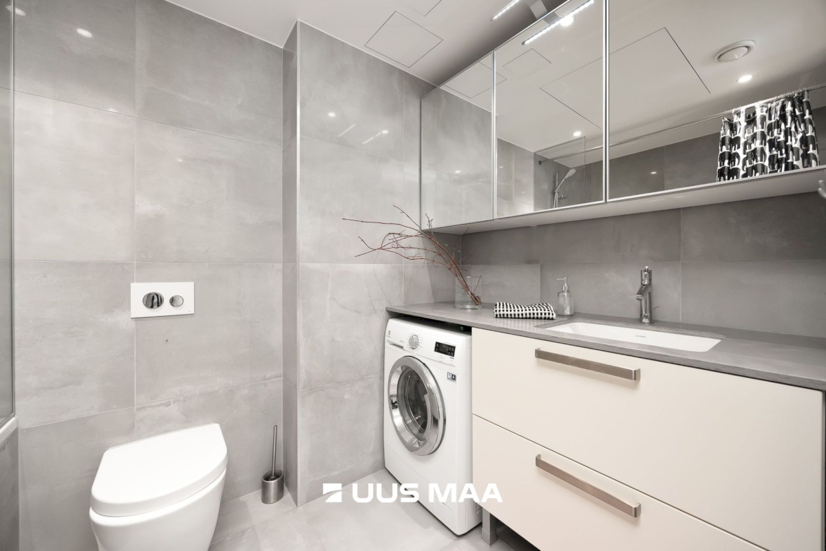 Tallinn, Kesklinna linnaosa, Kadriorg, Kiikri 2/1