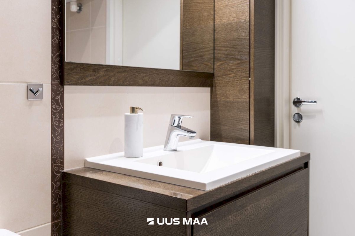 Tallinn, Mustamäe linnaosa, Sipelga 4