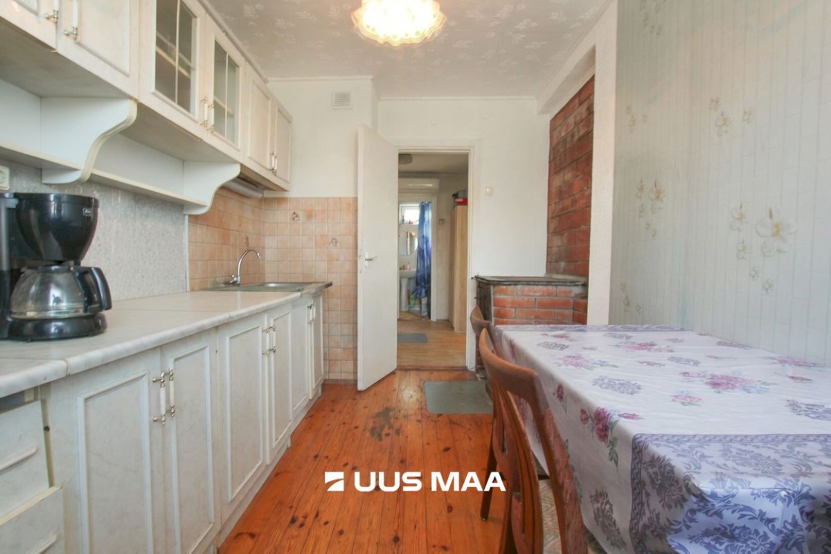 Saarde vald, Kilingi-Nõmme linn, Kantsi tn 7