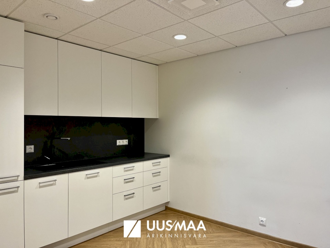 Tallinn, Mustamäe linnaosa, A. H. Tammsaare tee 92