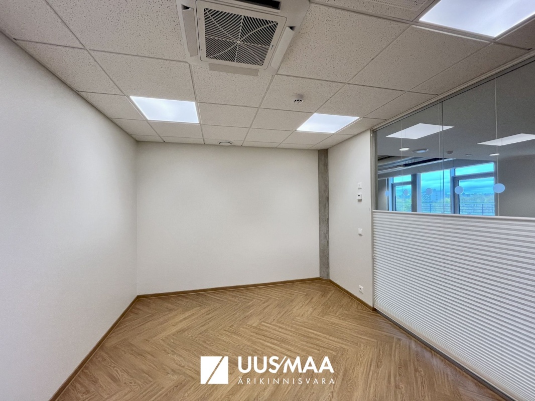 Tallinn, Mustamäe linnaosa, A. H. Tammsaare tee 92