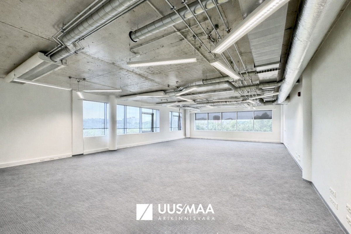 Tallinn, Mustamäe linnaosa, A. H. Tammsaare tee 92