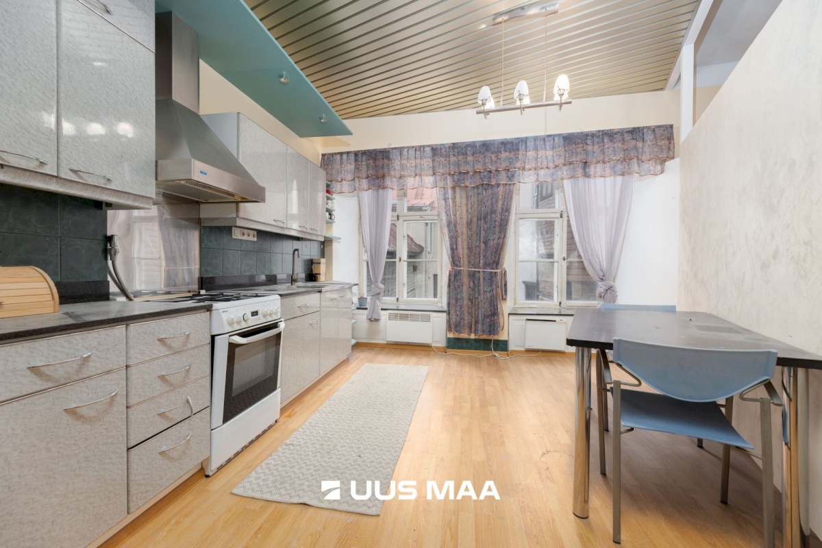 Tallinn, Kesklinna linnaosa, Vanalinn, Rataskaevu 14