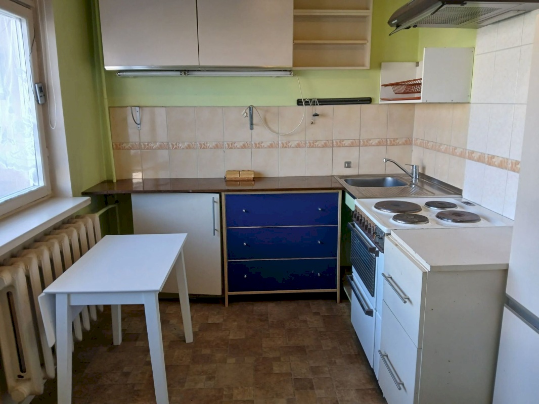 Lääneranna vald, Koonga küla, Keskuse 8