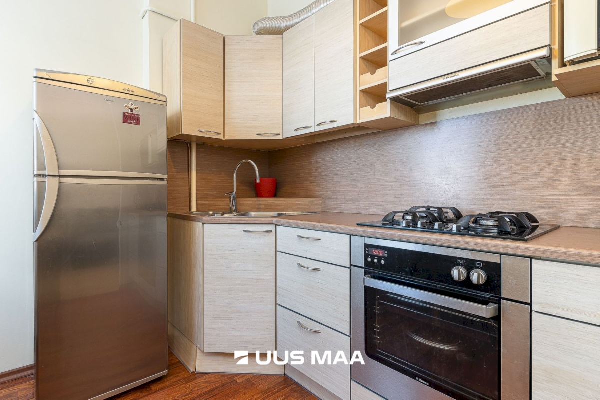 Tallinn, Kesklinna linnaosa, Uus-Sadama tn 16