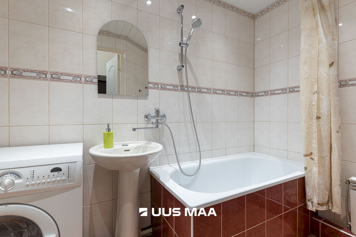 Tallinn, Kesklinna linnaosa, Uus-Sadama tn 16